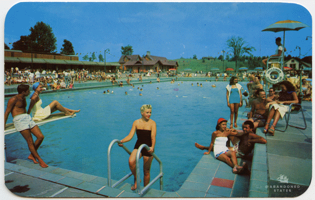 Photographer Finds Locations Of 1960s Postcards To See How They Look Today, And The Difference Is Unbelievable