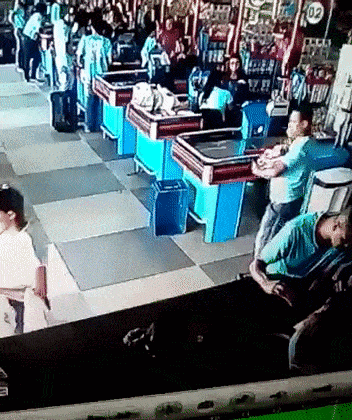 Brasileño en el supermercado