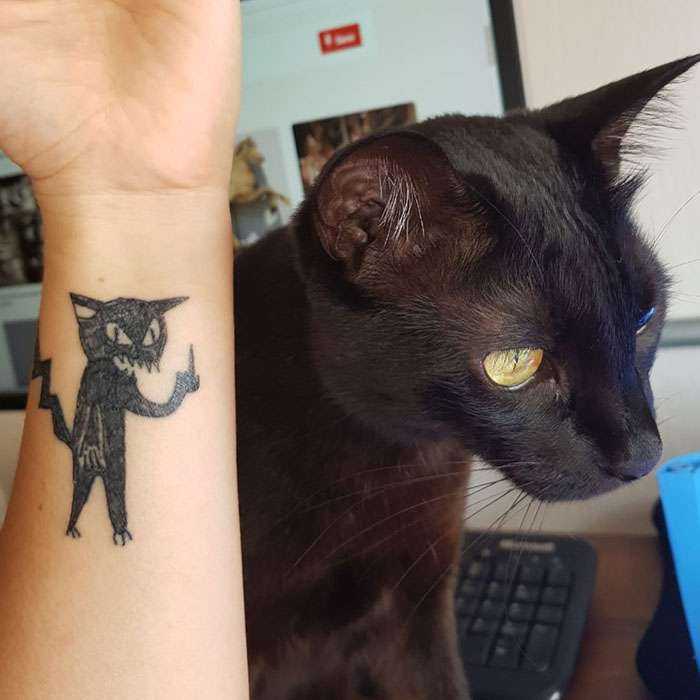 This Tattoo Artist Can't Draw And That's Precisely Why Her Clients Choose Her (30 New Pics)