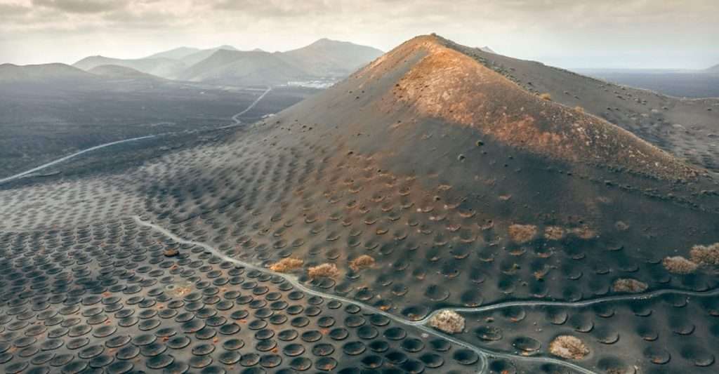La Isla De Lanzarote Es Lo Más Parecido A Marte En La Tierra Sus Paisajes Son De Ciencia Ficción 7413