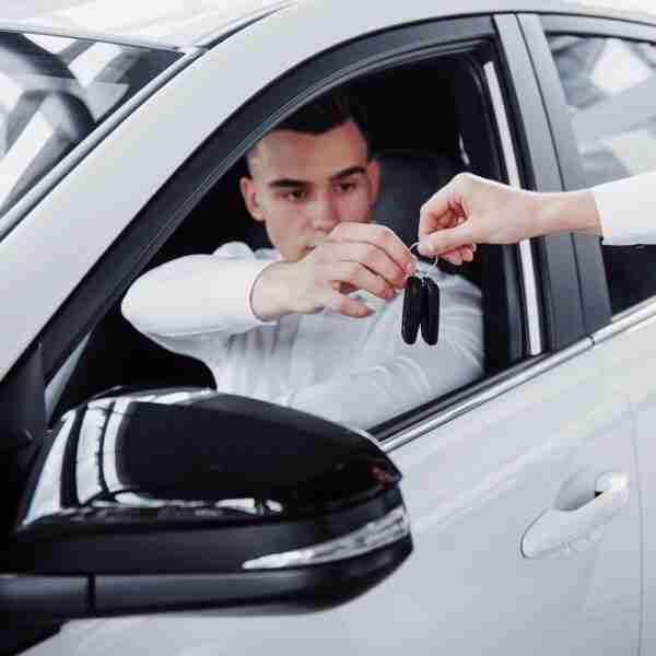 He comprado un coche nuevo ¿qué debo hacer?