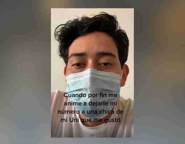 Intenta ligar con una chica dejándole una nota en el parabrisas y acaba en una situación surrealista