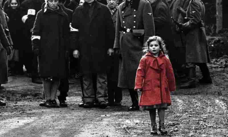 Qué Significa La Niña Del Abrigo Rojo En La Película “Lista De Schindler”