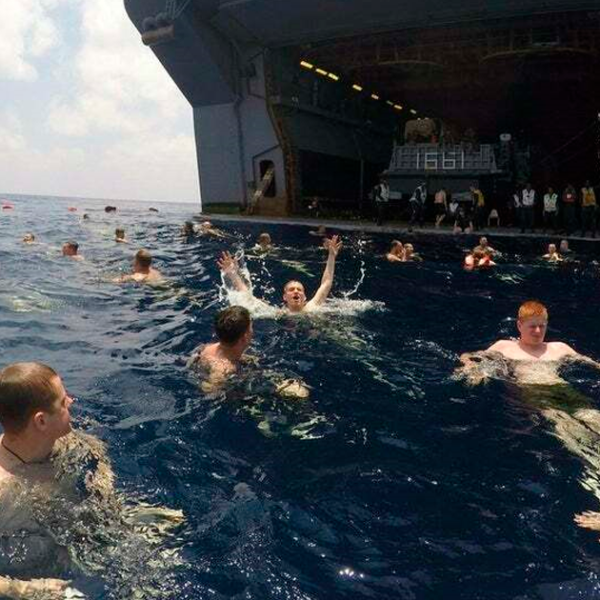 40 Fotos aterradoras para demostrar por qué el miedo a las aguas profundas es real