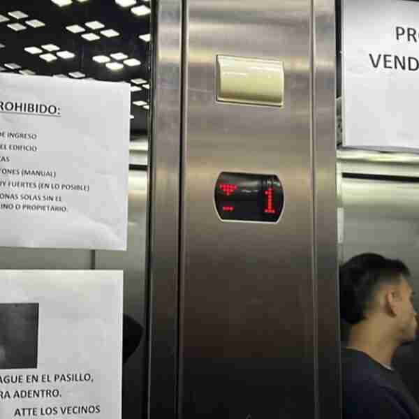 Desde “no vender drogas” hasta no hacer “ruidos sexuales”: Las llamativas normas de un edificio