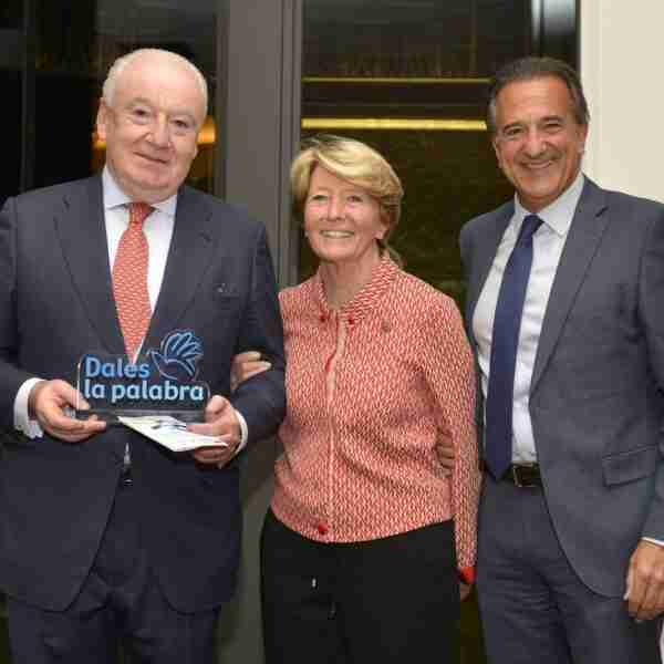 La Fundación Dales la Palabra ha celebrado la IV edición de sus premios 'Dales la Palabra'