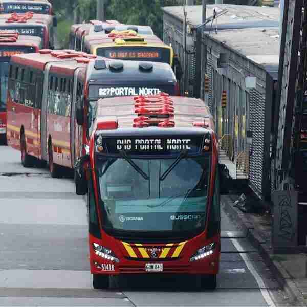 Un pasajero del transporte público en Colombia le quitó la vida a un menor de edad porque le pisó un pie