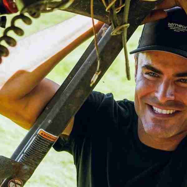 Zac Efron tuvo depresión e insomnio por lograr el cuerpo que tenía en Baywatch