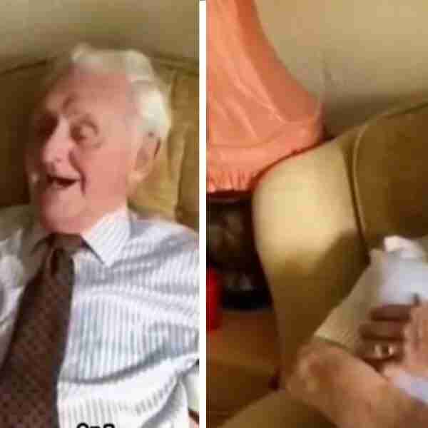 Abuelito llora al recibir almohada con el rostro de su esposa fallecida. Lo acompañará toda la vida