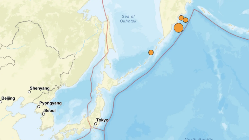 Japón Activa Alerta de Tsunami Tras Un Potente Terremoto de Magnitud 8 en Kamchatka