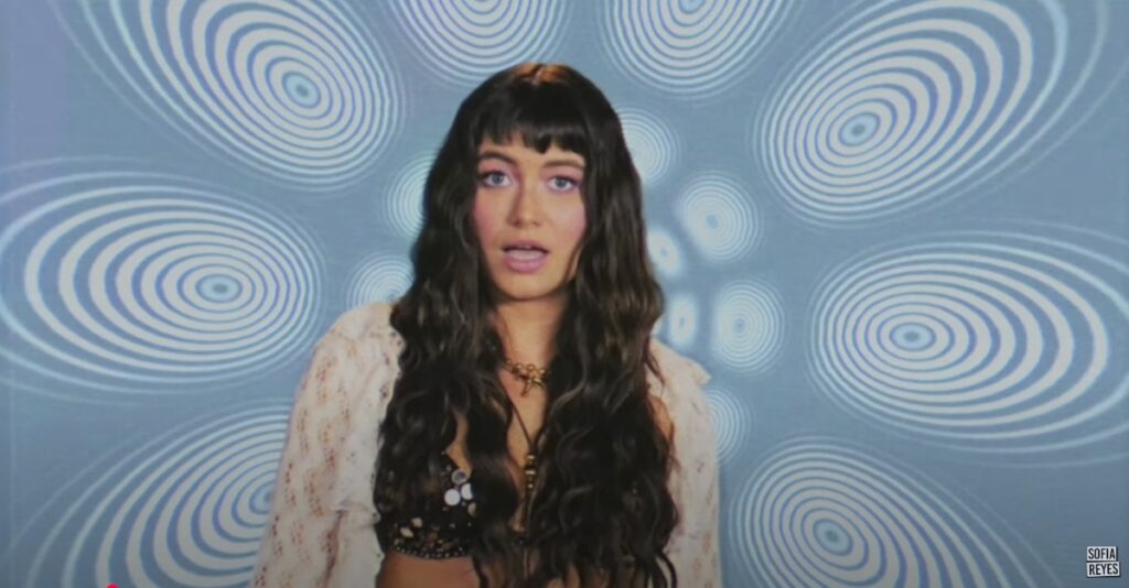 Sofía Reyes sobre la crisis de los treinta  y su ‘IDGAF era’