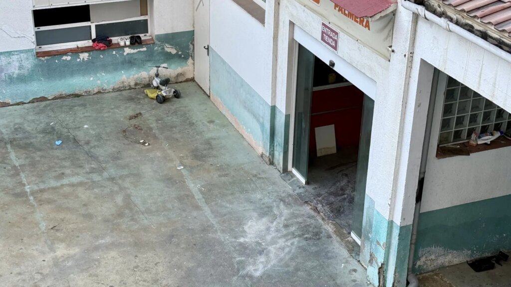 Detenido un hombre por la presunta muerte violenta de una mujer en Hospitalet